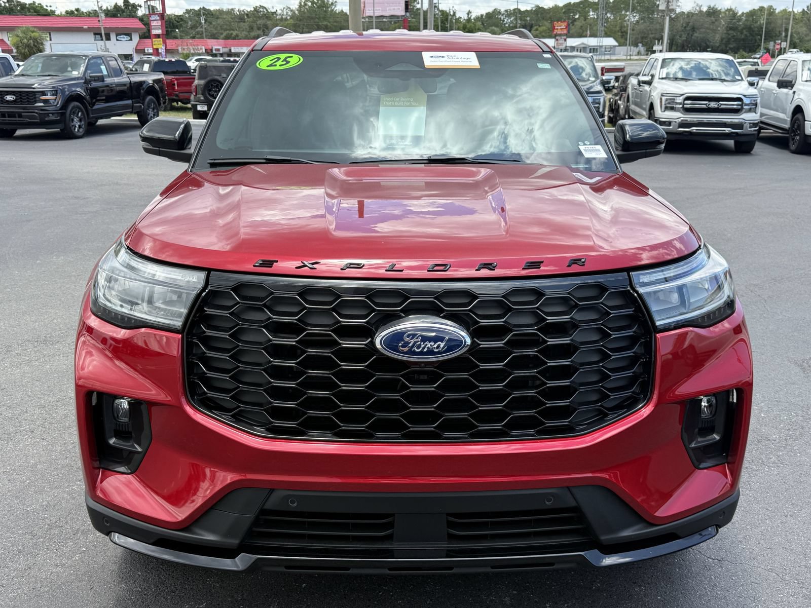Certified 2025 Ford Explorer ST-Line w/ Premium Package RWD image 10