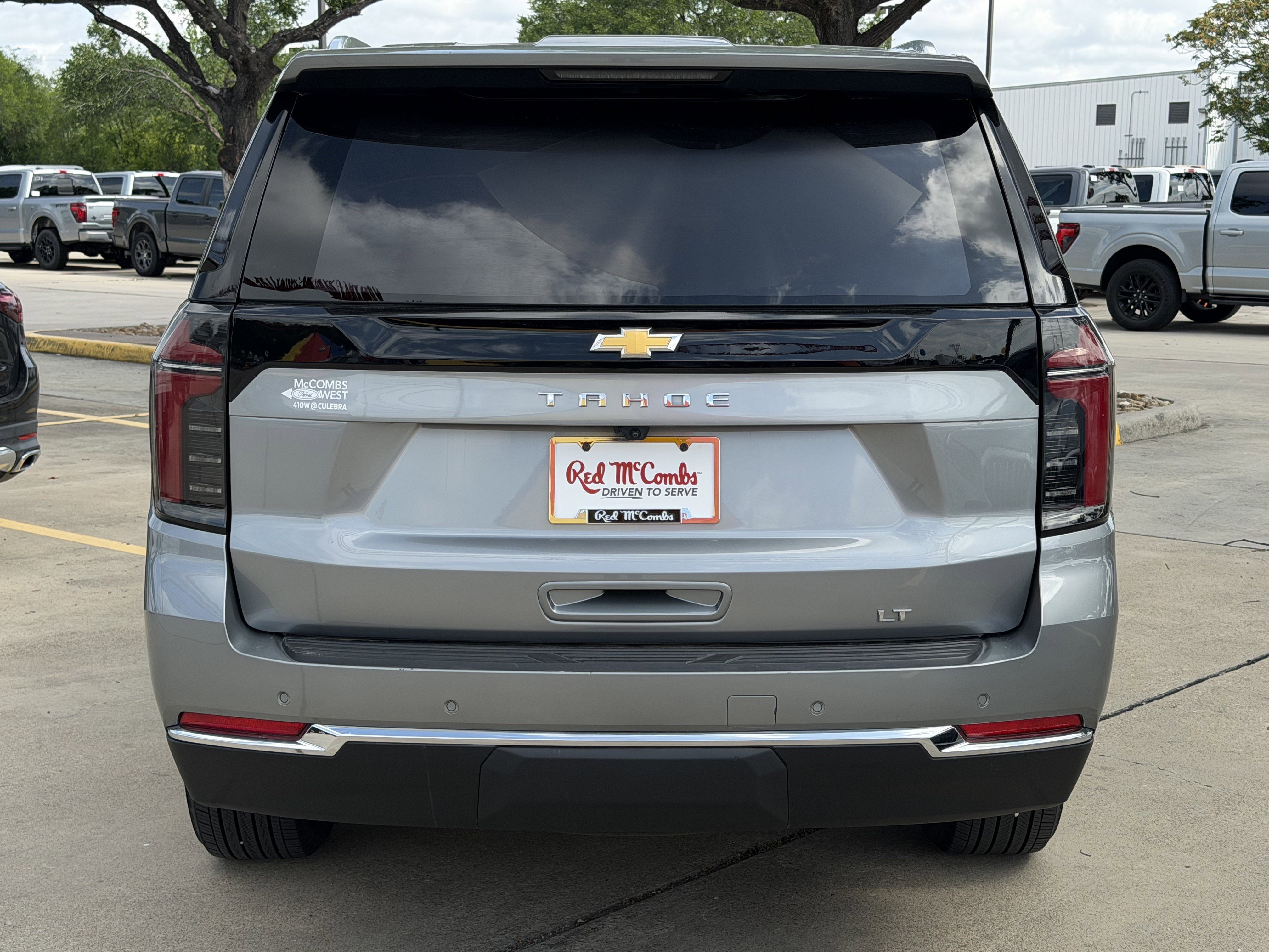 Used 2025 Chevrolet Tahoe LT AWD/4WD image 7