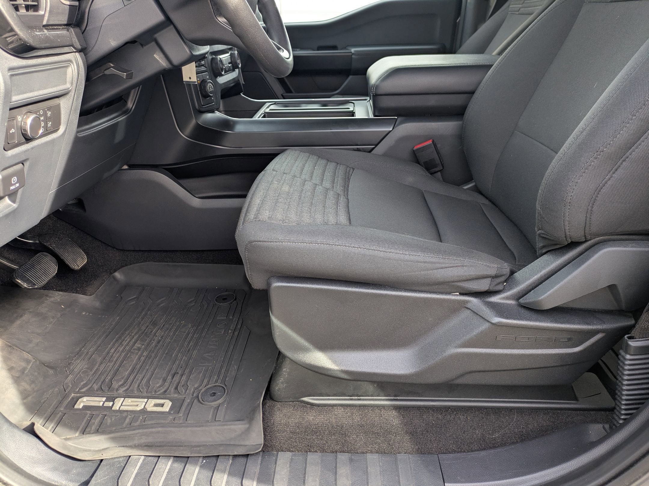 Certified 2022 Ford F150 XL w/ STX Appearance Package image 12