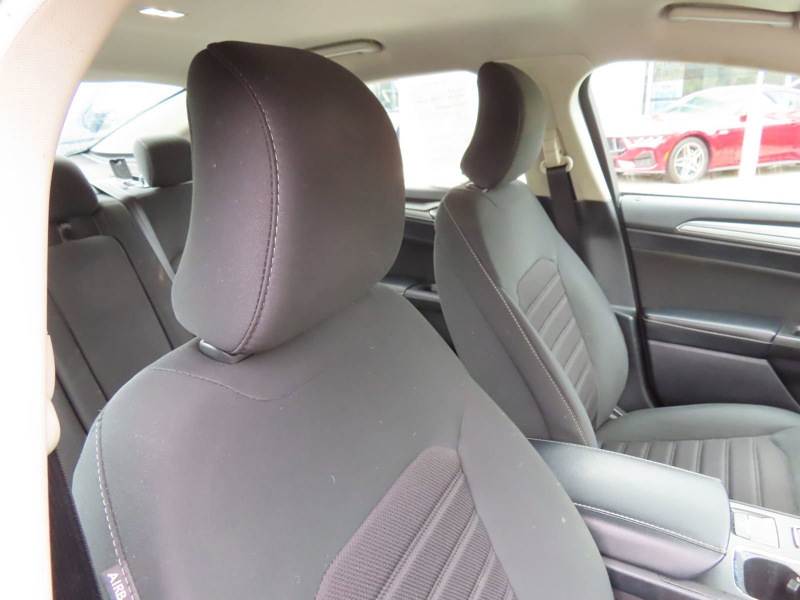 Certified 2019 Ford Fusion SE image 31