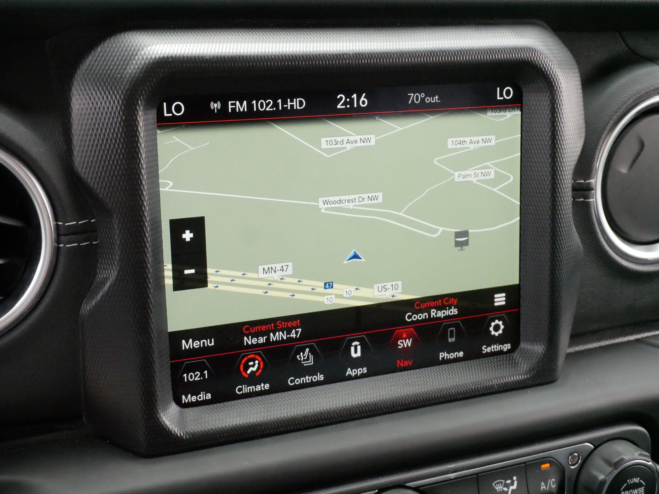 Used 2020 Jeep Wrangler Unlimited Sahara AWD/4WD image 22