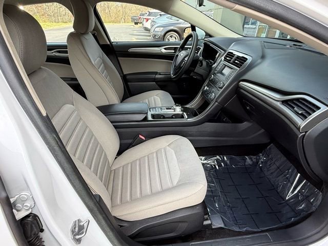 Certified 2018 Ford Fusion S FWD image 18