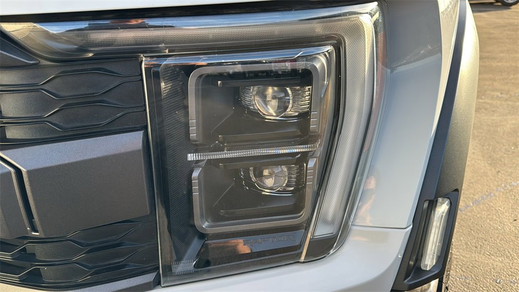 Certified 2023 Ford F150 Raptor w/ Raptor Carbon Fiber Package image 6