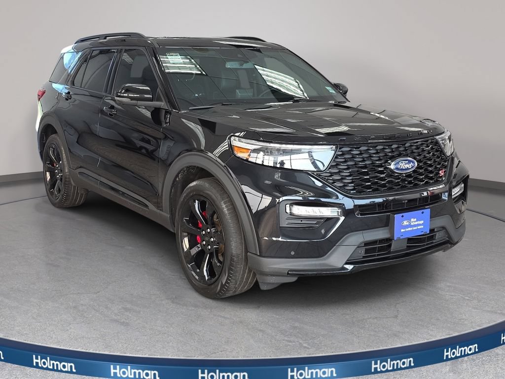 Certified 2022 Ford Explorer ST w/ Equipment Group 401A AWD/4WD image 3