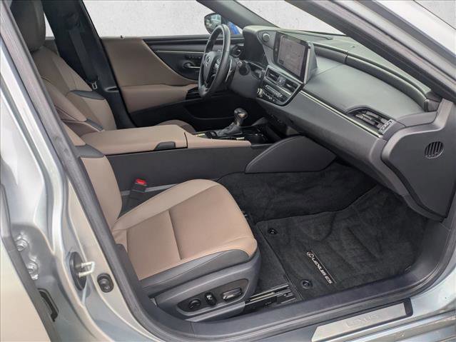 Used 2023 Lexus ES 350 w/ Premium Package FWD image 18