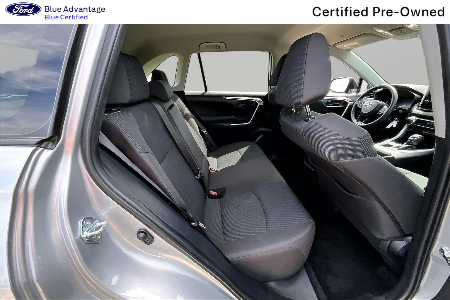 Used 2025 Toyota RAV4 LE AWD/4WD image 19