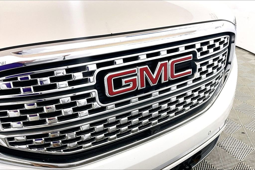 Used 2019 GMC Acadia Denali w/ Technology Package image 24