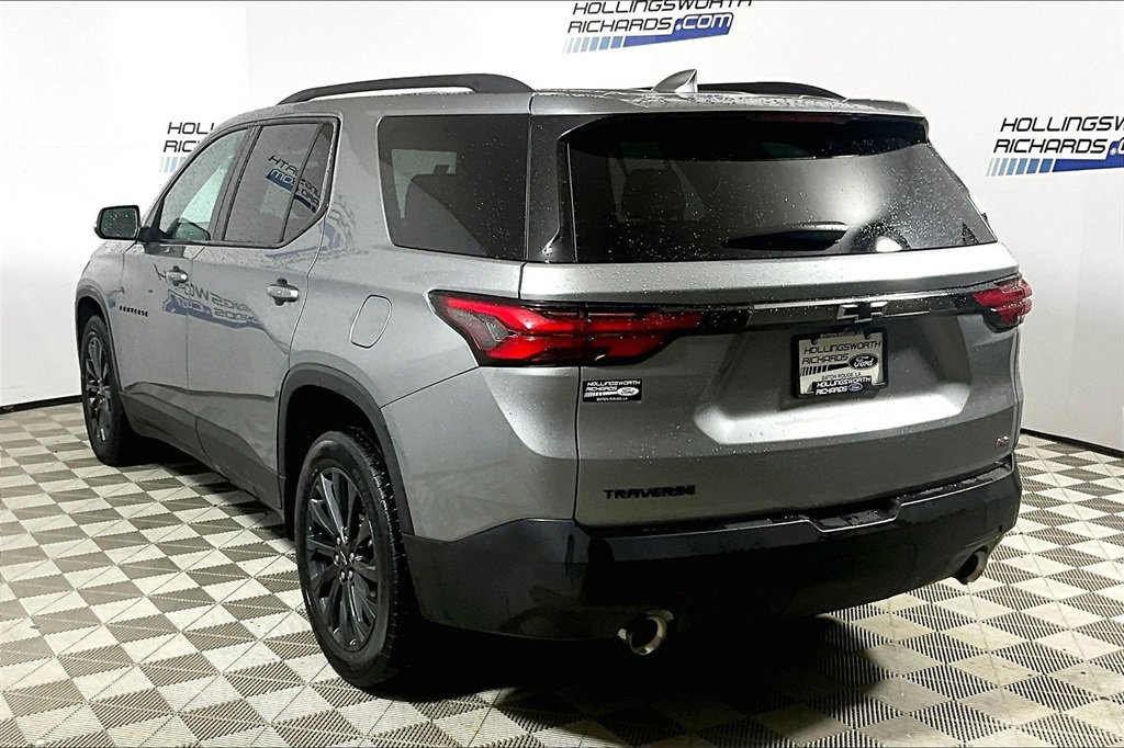 Used 2023 Chevrolet Traverse RS w/ LPO, Floor Liner Package image 9
