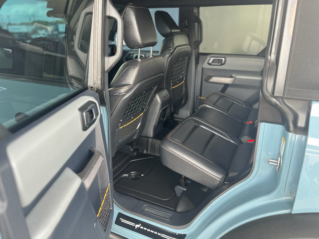 Certified 2021 Ford Bronco Badlands AWD/4WD image 12