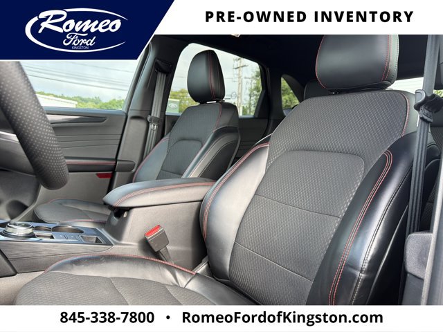Certified 2023 Ford Escape ST-Line Select w/ Tech Pack #2 AWD/4WD image 24