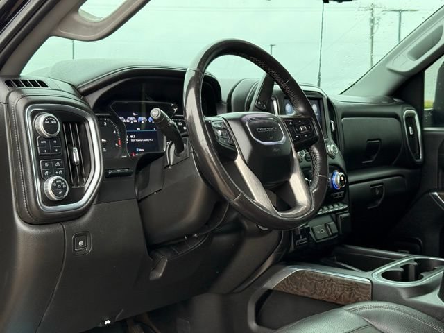 Used 2021 GMC Sierra 2500 Denali w/ Denali Black Diamond Edition AWD/4WD image 21