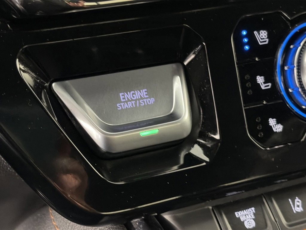 Used 2024 GMC Sierra 3500 AT4 w/ Technology Package image 22