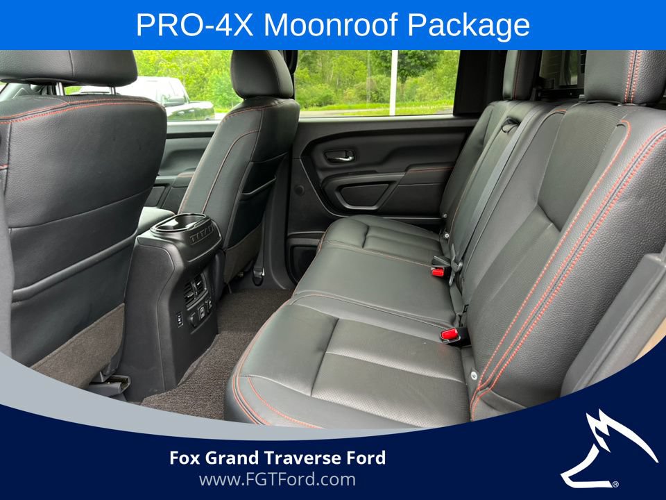Used 2022 Nissan Titan PRO-4X w/ Pro-4x Convenience Package AWD/4WD image 5