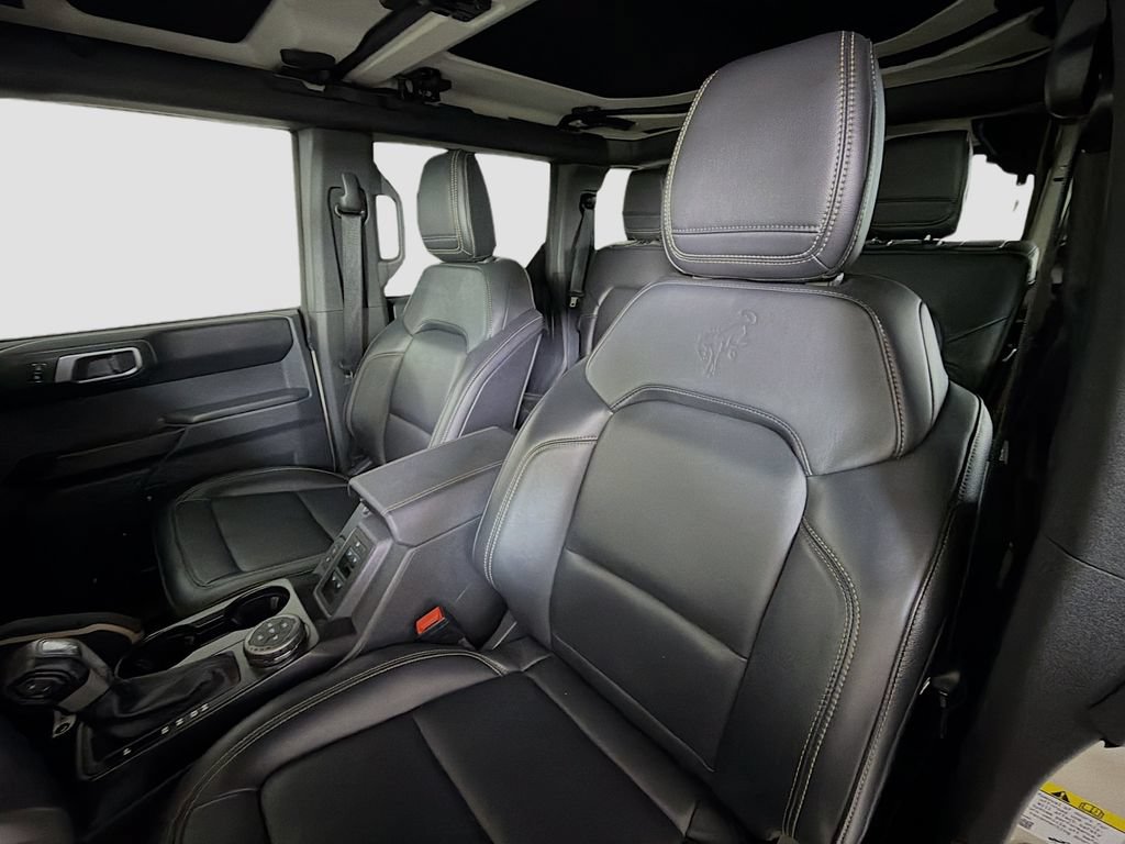 Certified 2025 Ford Bronco Badlands AWD/4WD image 14