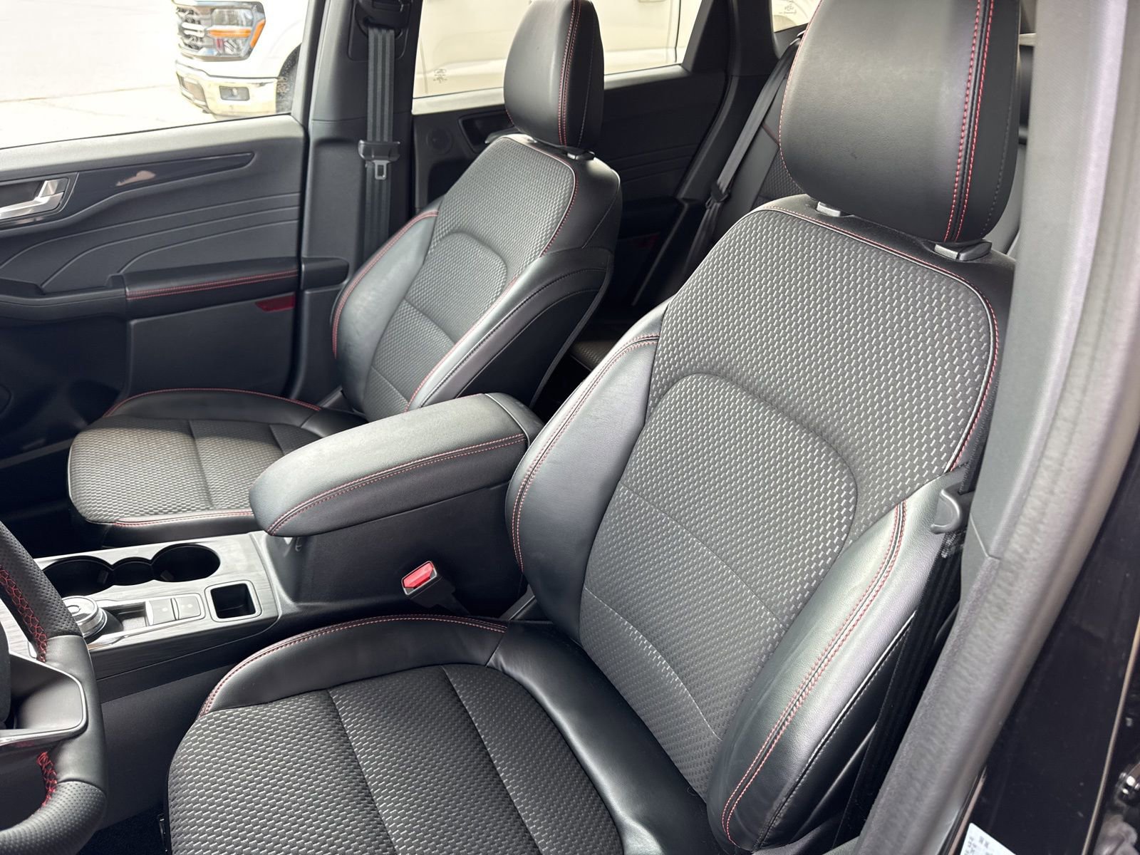 Certified 2023 Ford Escape ST-Line Select w/ Tech Pack #2 AWD/4WD image 26