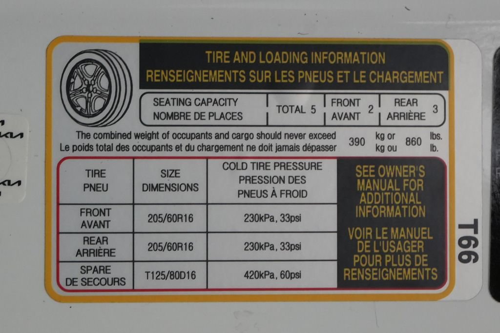 Used 2025 Kia Soul LX w/ LX Technology Package FWD image 22