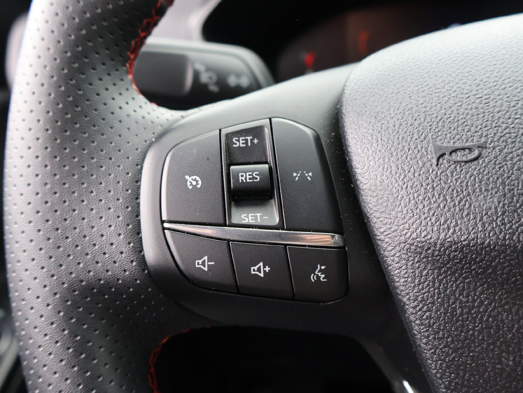 Certified 2025 Ford Escape ST-Line AWD/4WD image 25