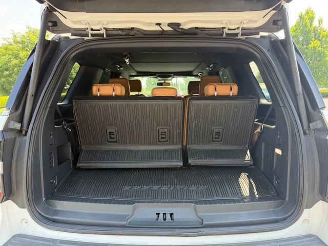 Certified 2024 Ford Expedition Platinum AWD/4WD image 22