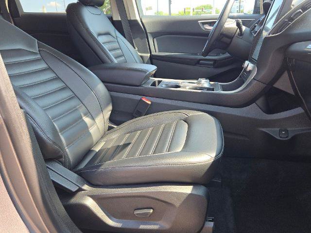 Certified 2024 Ford Edge SEL w/ Convenience Package AWD/4WD image 6
