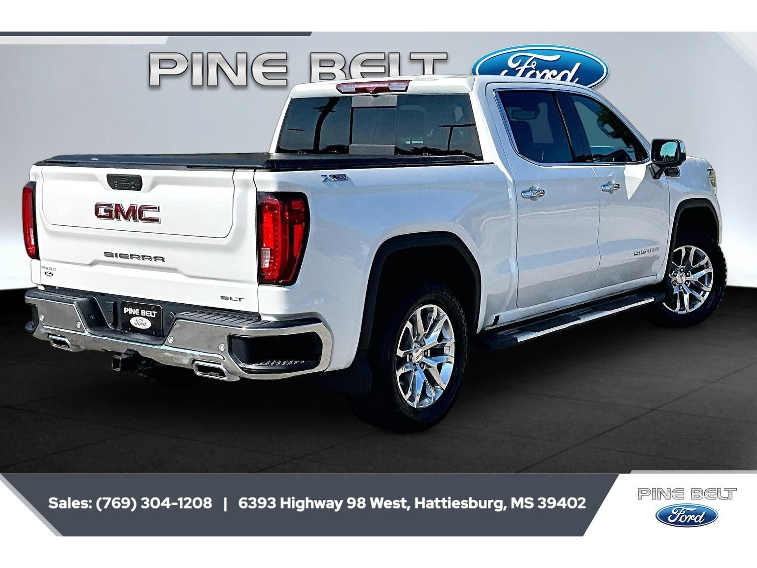 Used 2020 GMC Sierra 1500 SLT w/ SLT Premium Plus Package AWD/4WD image 11