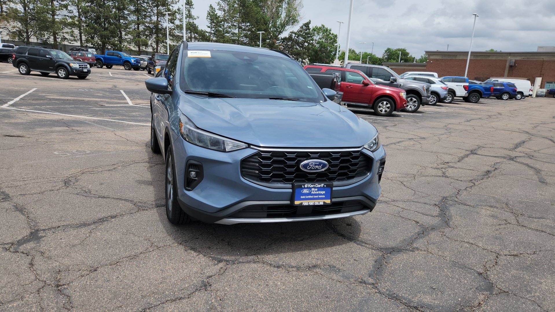 Certified 2025 Ford Escape ST-Line Select AWD/4WD image 21