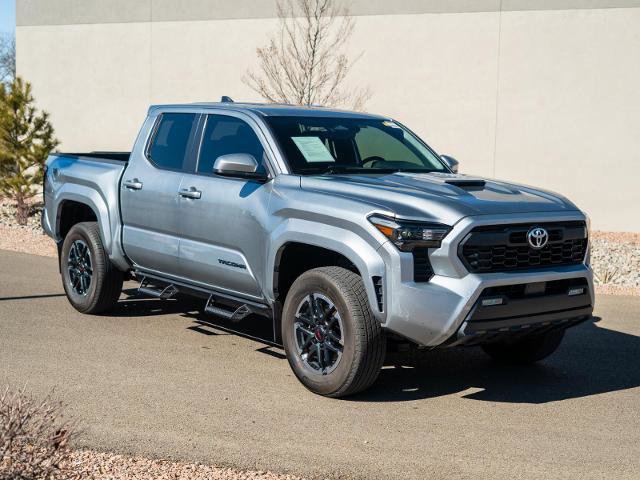 Used 2024 Toyota Tacoma TRD Sport image 11