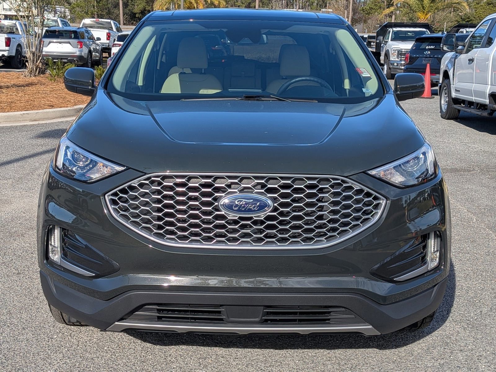 Certified 2024 Ford Edge SEL w/ Convenience Package image 9