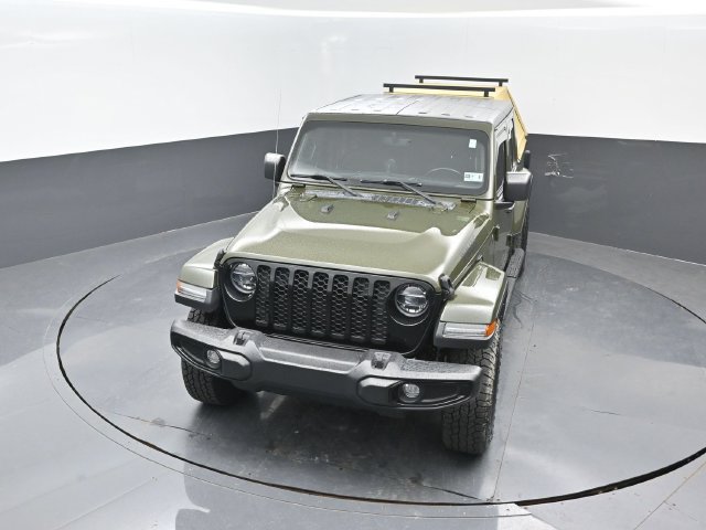 Used 2022 Jeep Gladiator Sport AWD/4WD image 19