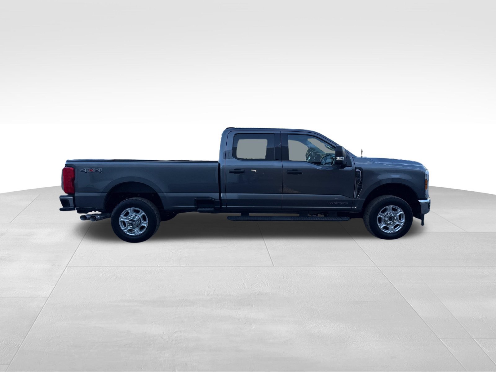 Certified 2025 Ford F350 XLT AWD/4WD image 6