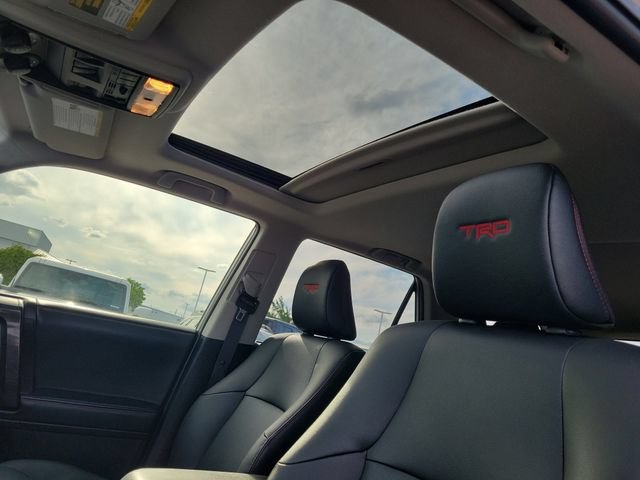 Used 2024 Toyota 4Runner TRD Off-Road Premium w/ Moonroof Package AWD/4WD image 20