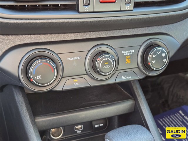 Used 2022 Kia Forte LXS image 22