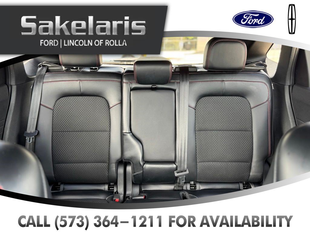 Certified 2025 Ford Escape ST-Line AWD/4WD image 30