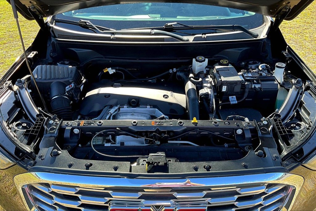 Used 2020 GMC Terrain Denali w/ Denali Premium Package FWD image 32