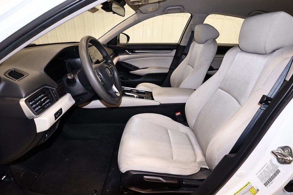 Used 2019 Honda Accord LX image 16