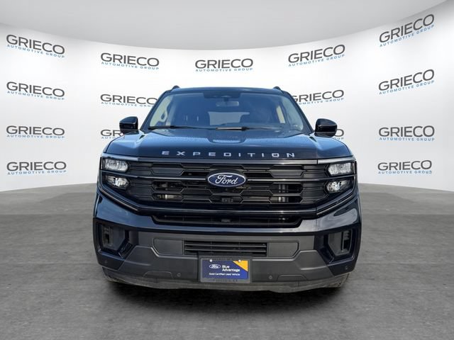 Certified 2025 Ford Expedition Active RWD image 2