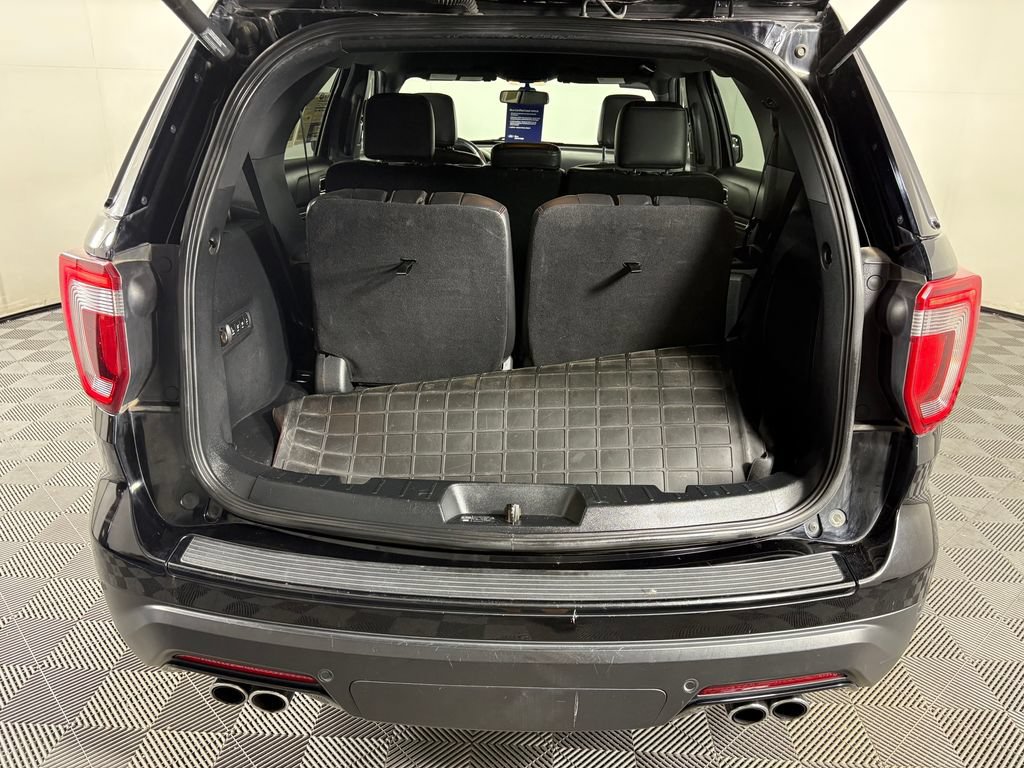 Certified 2018 Ford Explorer Sport AWD/4WD image 32