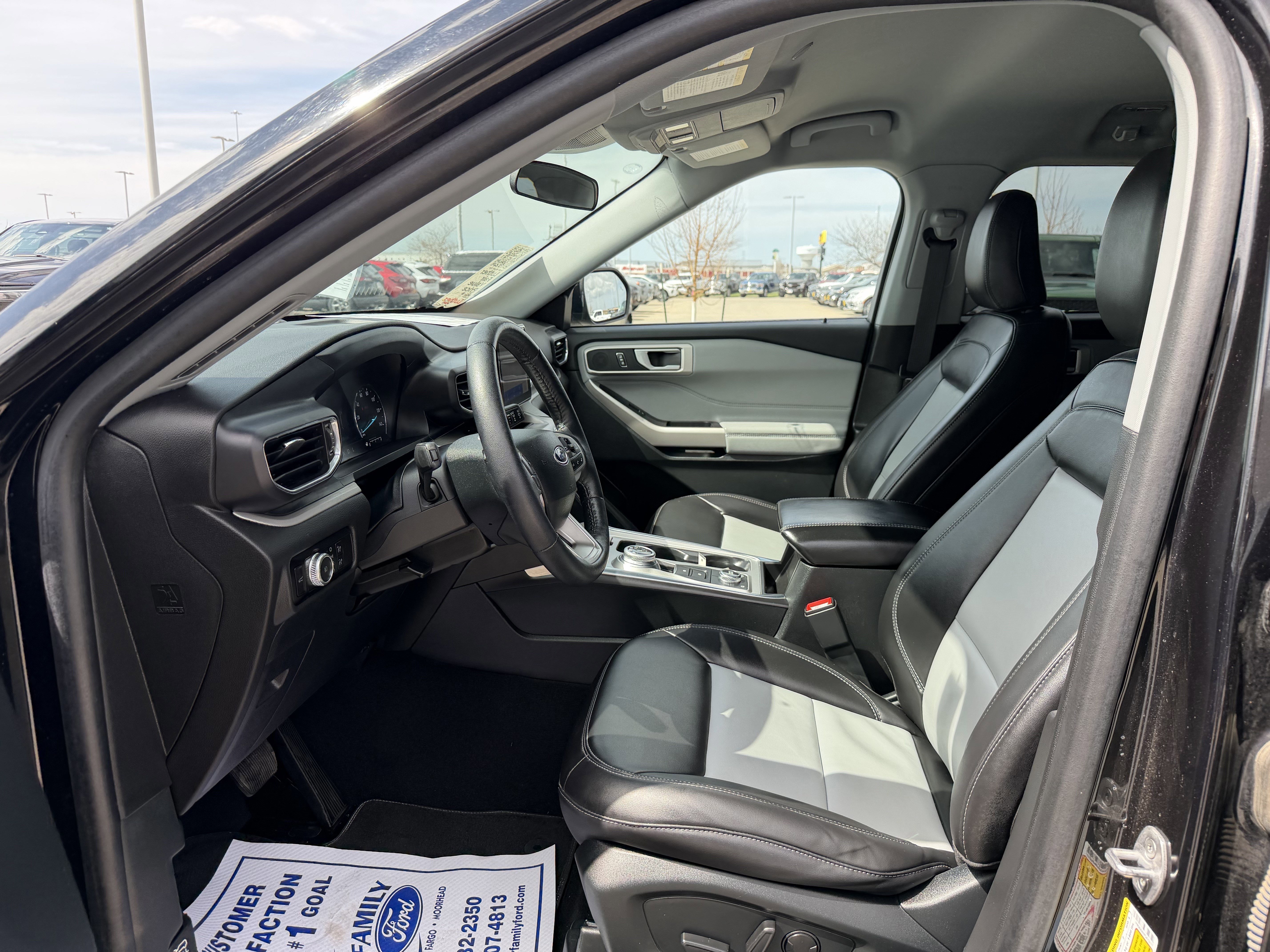 Certified 2023 Ford Explorer XLT w/ Equipment Group 202A AWD/4WD image 18