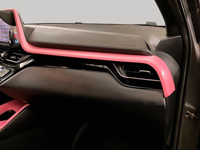 Used 2019 Toyota C-HR XLE FWD image 15