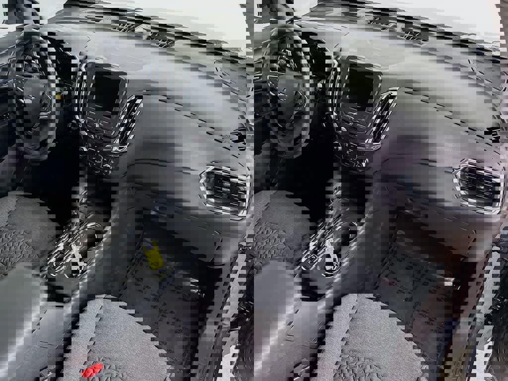 Used 2023 Chevrolet Equinox LT image 32