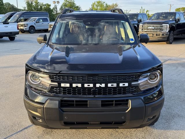 Certified 2025 Ford Bronco Sport Outer Banks w/ Outer Banks Tech Package+ AWD/4WD image 2