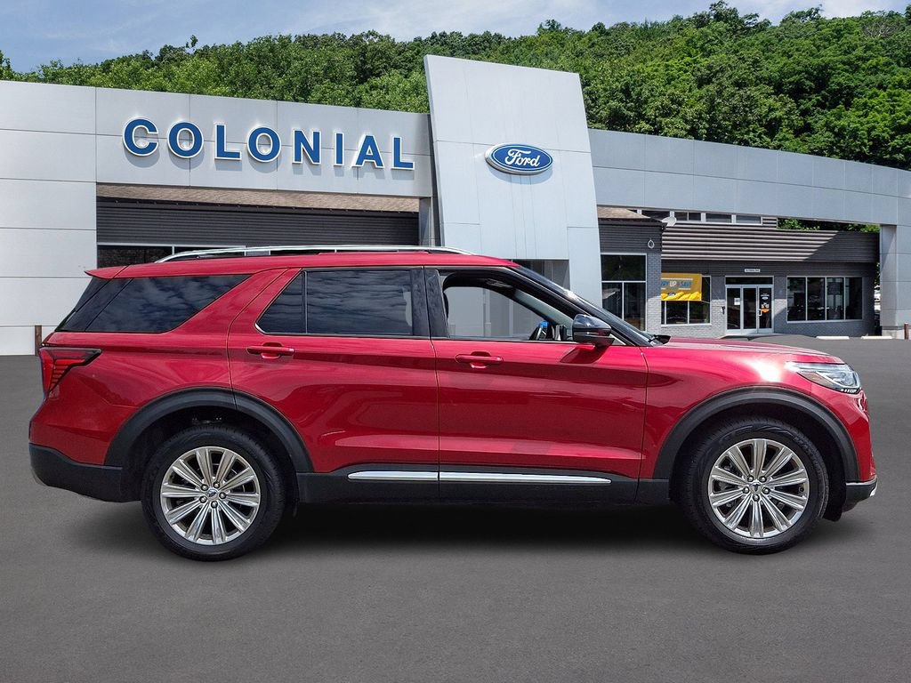 Certified 2025 Ford Explorer Platinum w/ LUX Leather Package AWD/4WD image 7