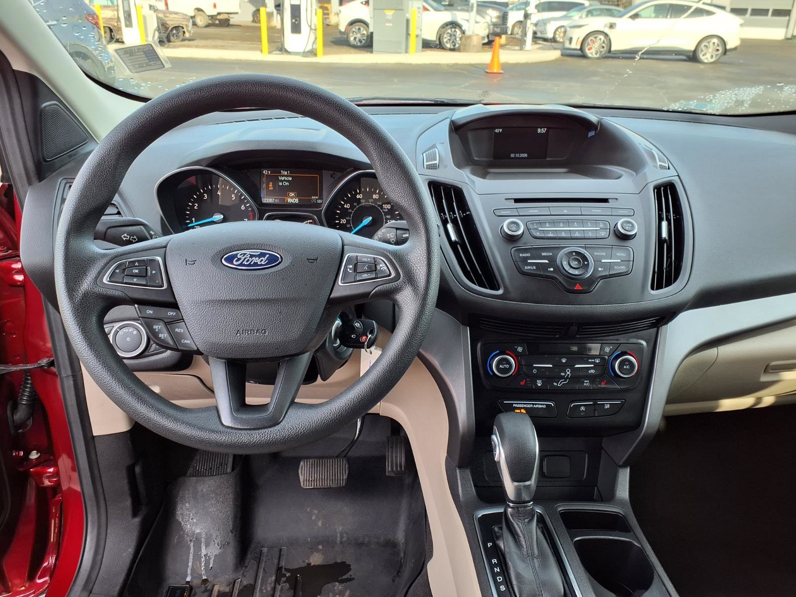 Certified 2018 Ford Escape SE image 15