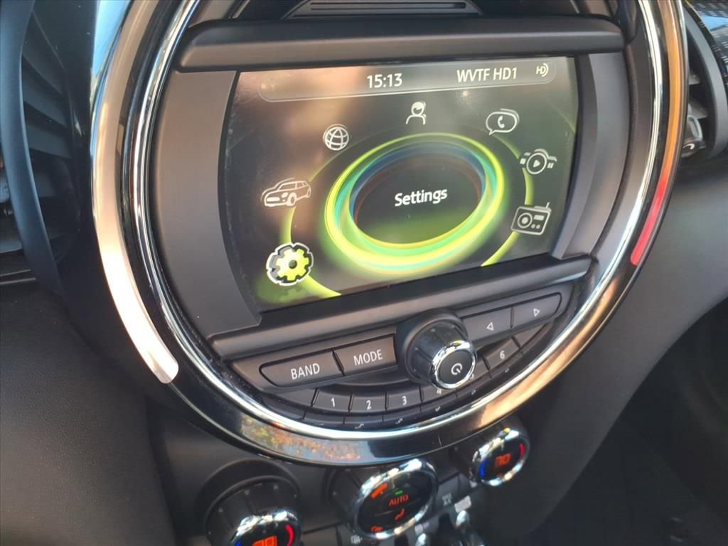 Used 2018 MINI Cooper S image 36