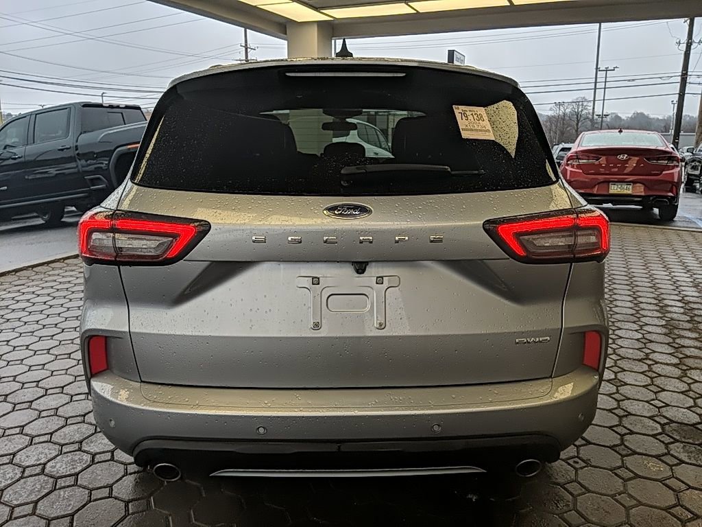 Certified 2024 Ford Escape ST-Line w/ Tech Pack #1 AWD/4WD image 7