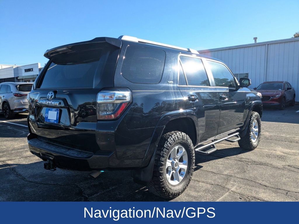 Used 2018 Toyota 4Runner SR5 image 4