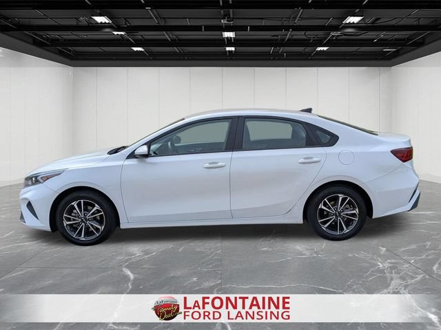 Used 2024 Kia Forte LXS FWD image 2