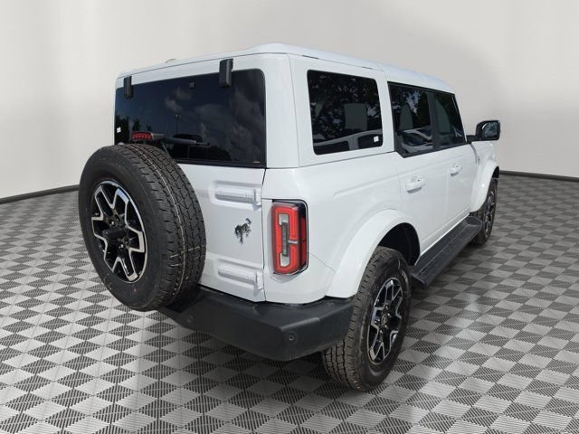 Certified 2025 Ford Bronco Outer Banks AWD/4WD image 4