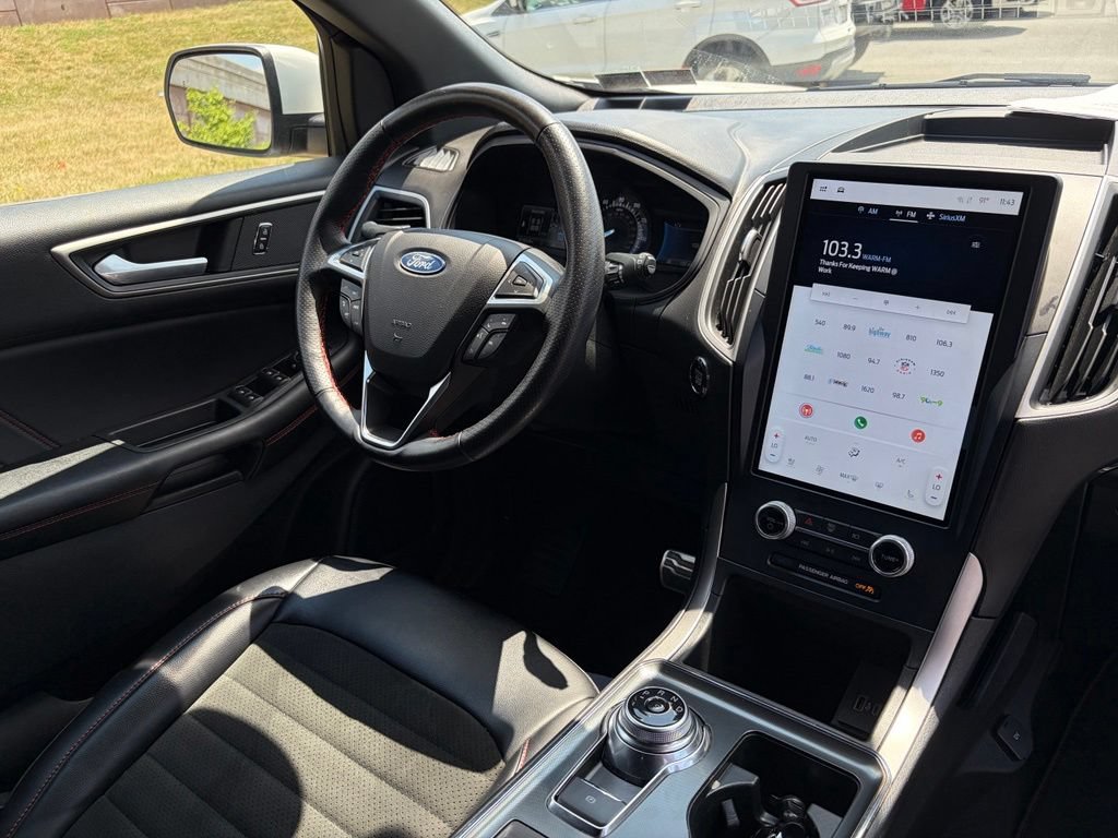 Certified 2022 Ford Edge ST-Line AWD/4WD image 14