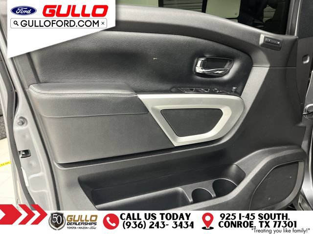 Used 2018 Nissan Titan PRO-4X w/ Pro-4x Convenience Package AWD/4WD image 20
