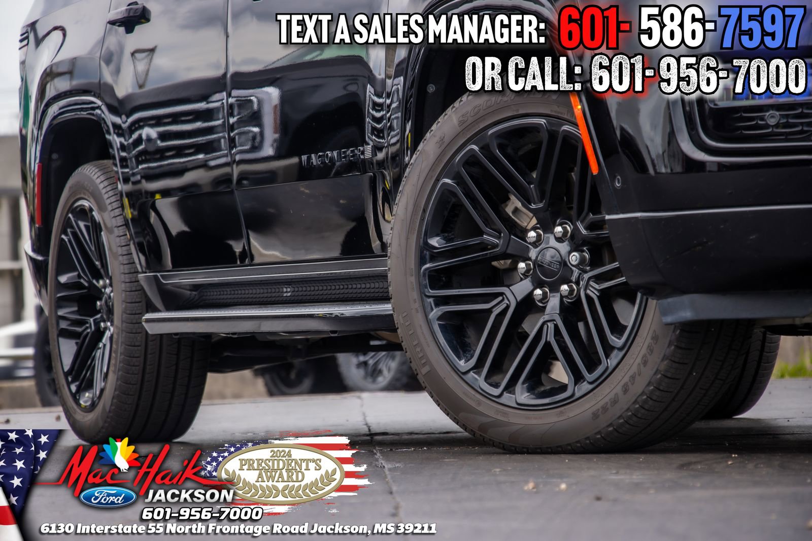 Used 2023 Jeep Wagoneer Series II AWD/4WD image 2